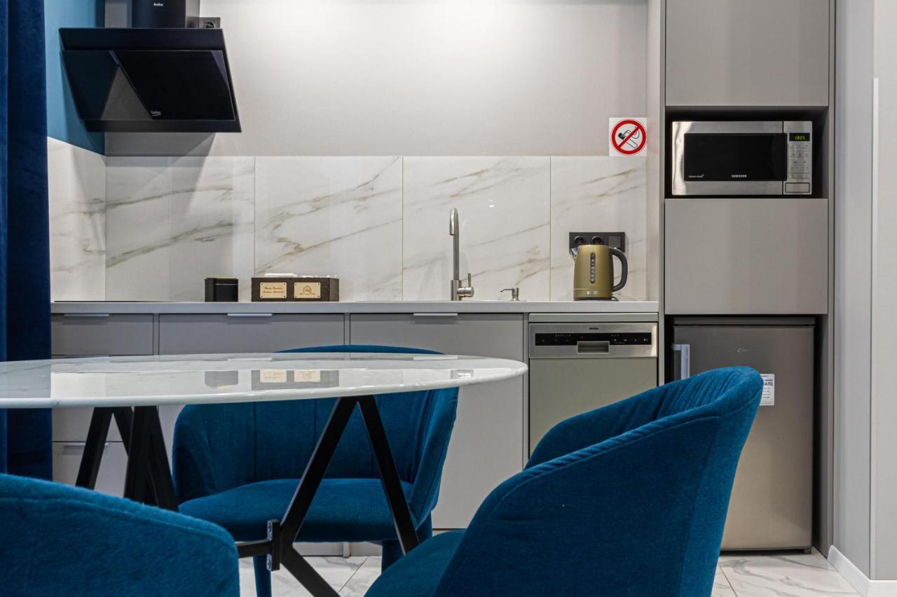 Family Residence Boutique Apartments Lviv Luaran gambar